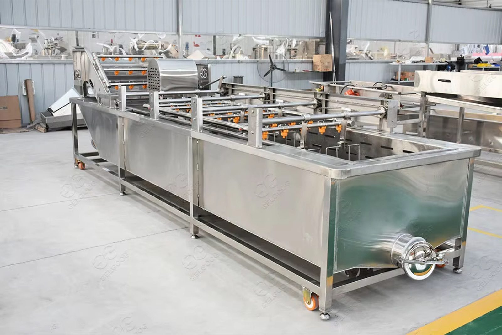 High Efficiency Fruit Vegetable Cleaning Machine — HUIYILAI