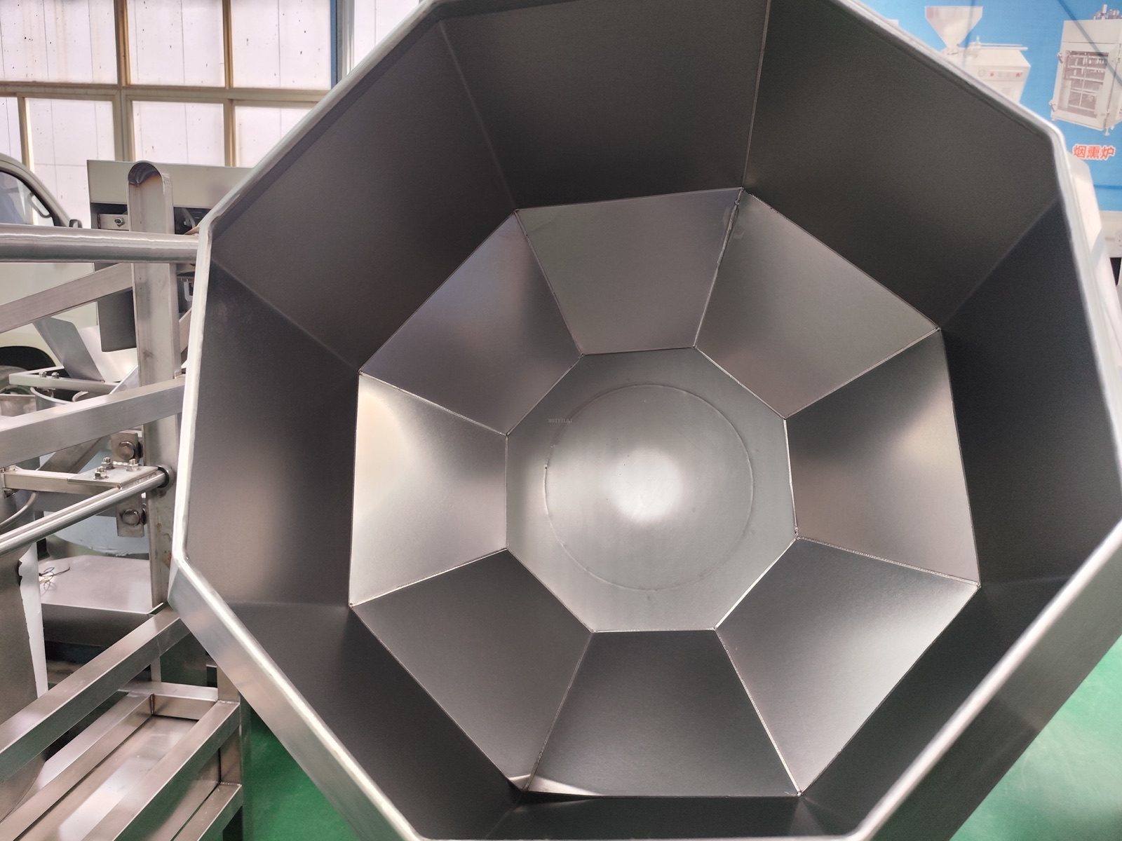 Octagonal Snacks Food Flavoring Seasoning Mixer — HUIYILAI